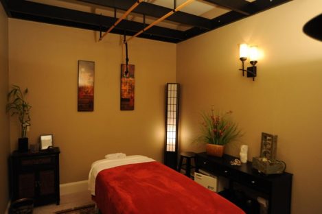 Treatment Room Sandti massage and bodywork